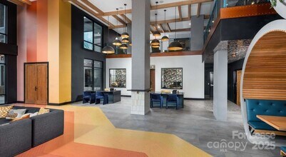 1015 N Alexander St, Unit A0 in Charlotte, NC - Foto de edificio - Building Photo