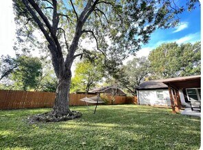 1008 Glen Cove Dr in Richardson, TX - Building Photo - Building Photo