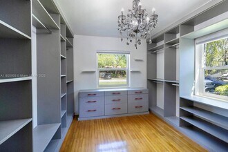 46 NE 101st St in Miami Shores, FL - Building Photo - Building Photo