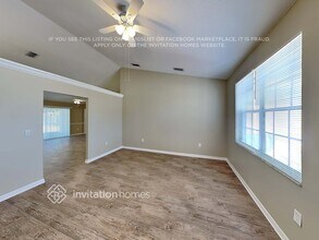 4516 30th Ln E, Unit 532 in Bradenton, FL - Foto de edificio - Building Photo