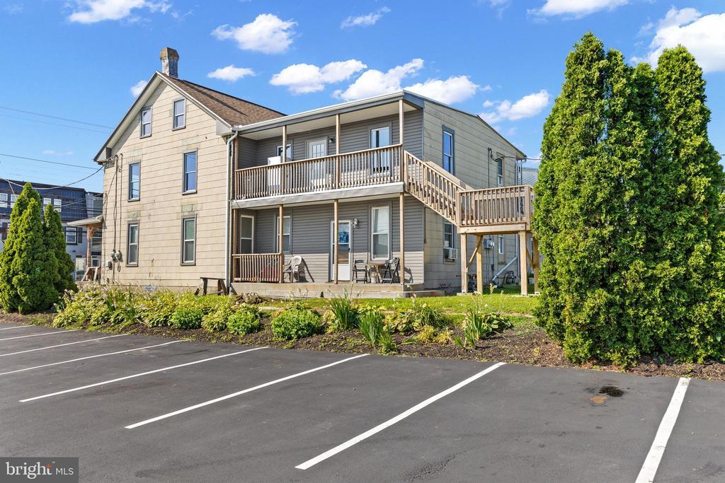3518 Walnut St in Harrisburg, PA - Building Photo