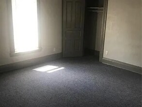 514 8th St, Unit 514 Apartment B in Irwin, PA - Building Photo - Building Photo