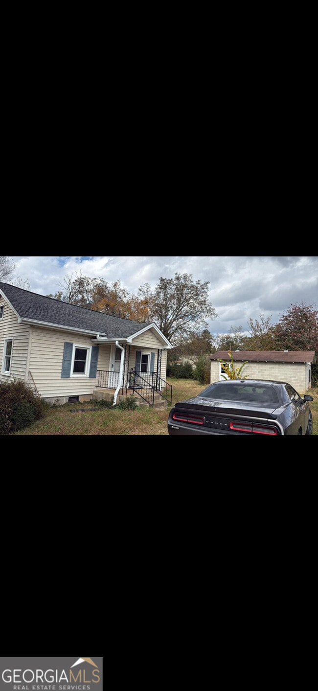 property at 147 Campbell St