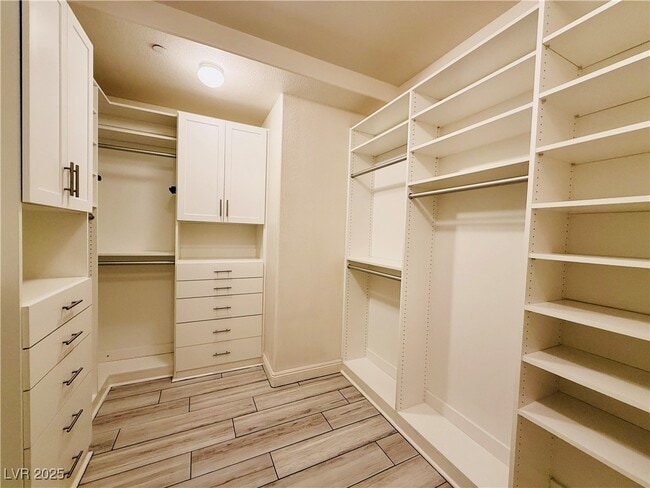 property at 285 Mandarin Hill Ln