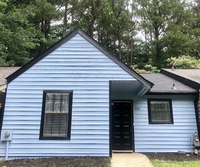 property at 3948 Henry Ct