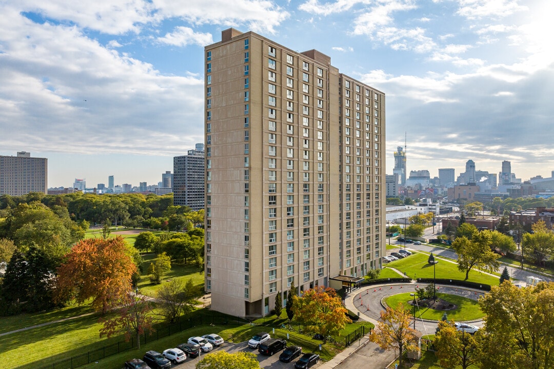 City Place Detroit in Detroit, MI - Building Photo