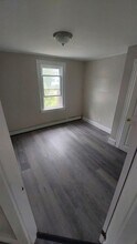 18 Summer St in Waterville, ME - Building Photo - Building Photo