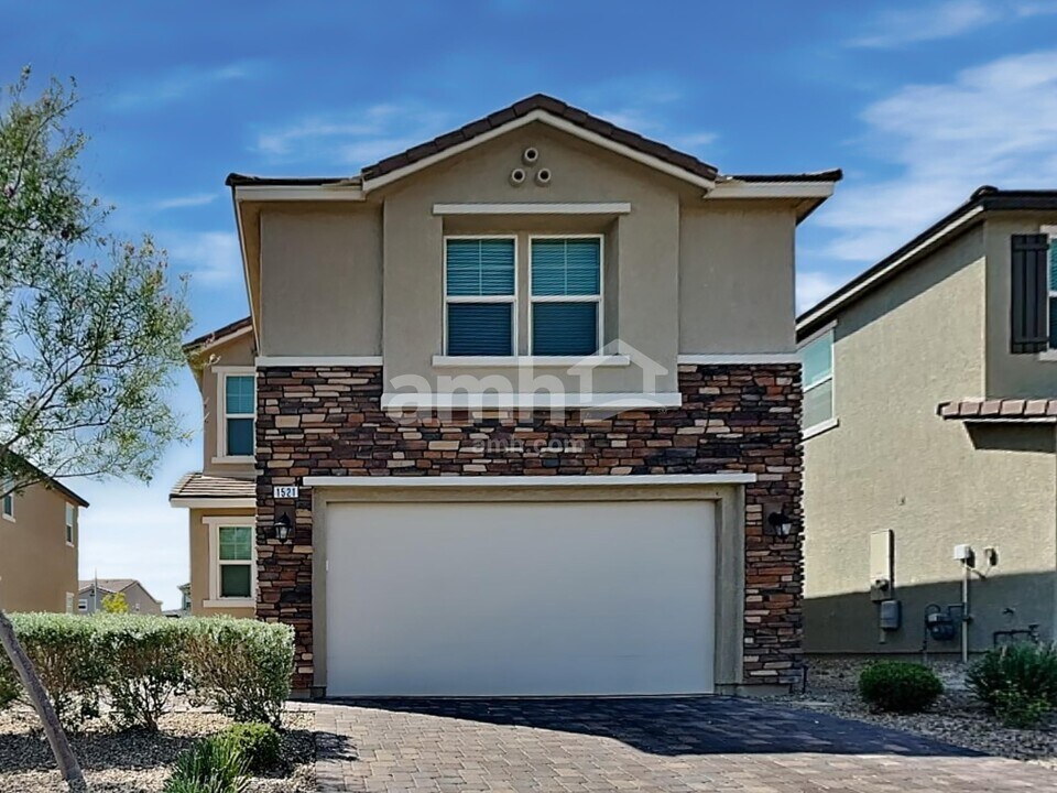1521 Golden Hour Ave in North Las Vegas, NV - Building Photo