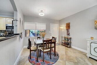 744 NE 14th Ave in Fort Lauderdale, FL - Building Photo - Building Photo