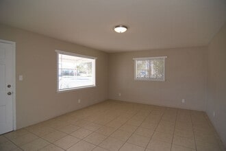 1219 E Grant Rd in Tucson, AZ - Building Photo - Building Photo