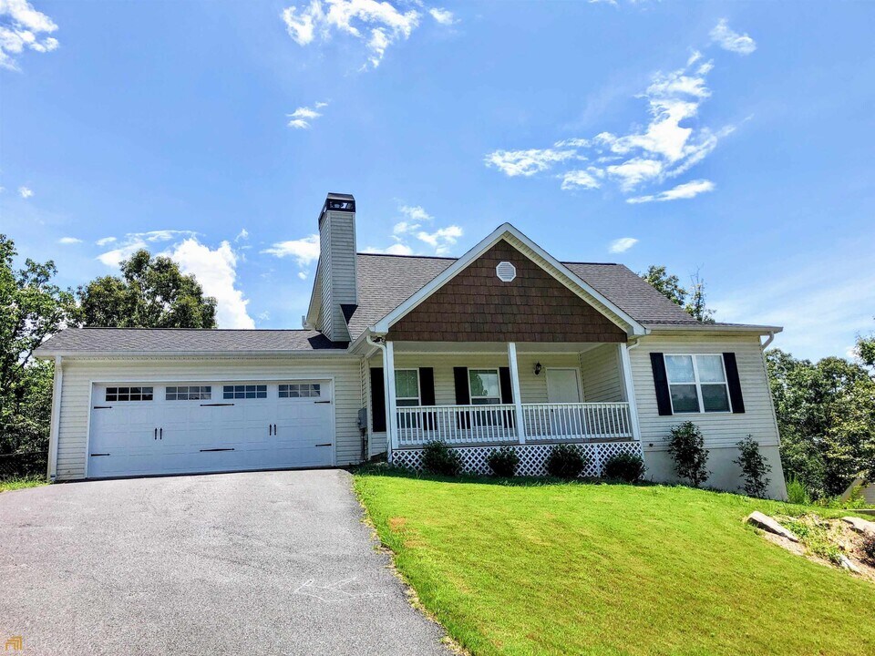 261 Brookwoods Ln in Dahlonega, GA - Building Photo