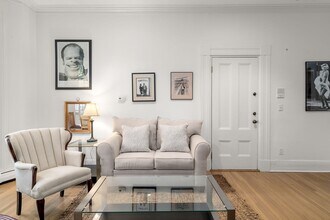 30 Hancock St, Unit 1 in Boston, MA - Building Photo - Building Photo