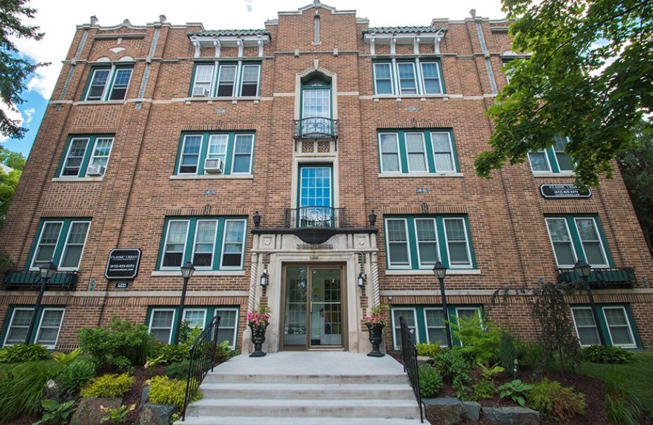 Yorkshire Apartments in Minneapolis, MN - Foto de edificio