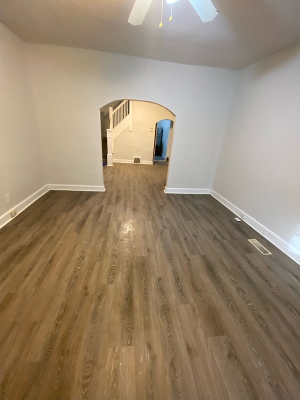 property at 2822 N Park Ave