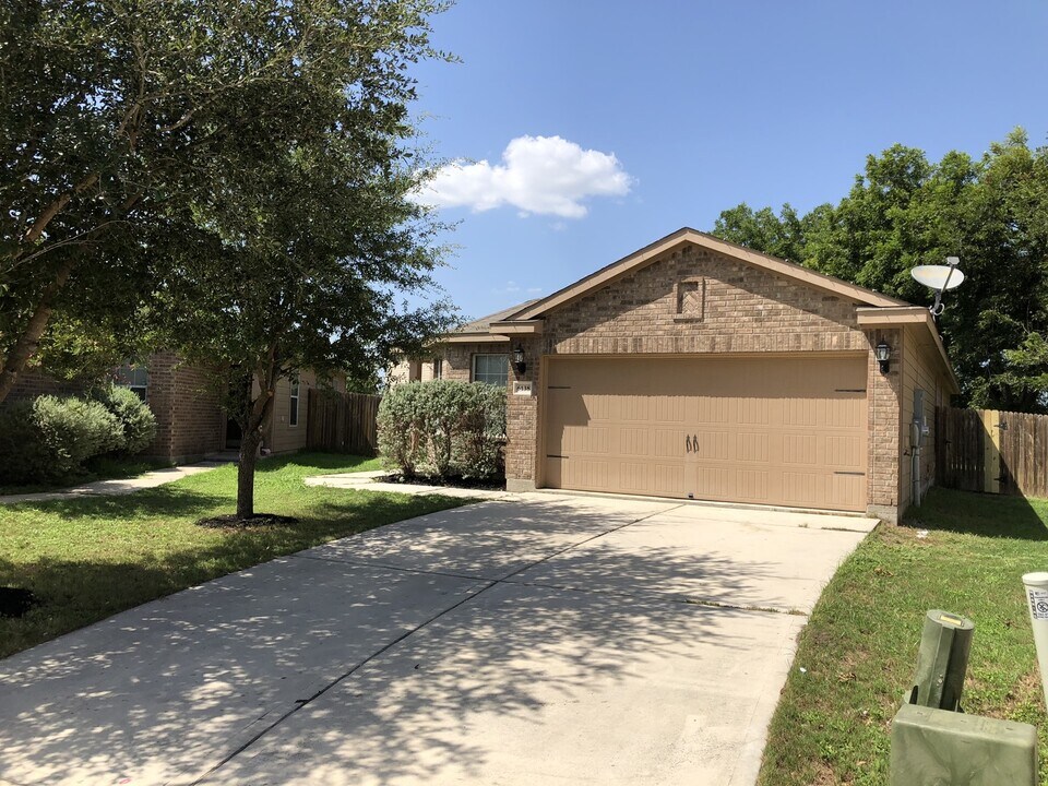 6138 Luckey Run in San Antonio, TX - Building Photo