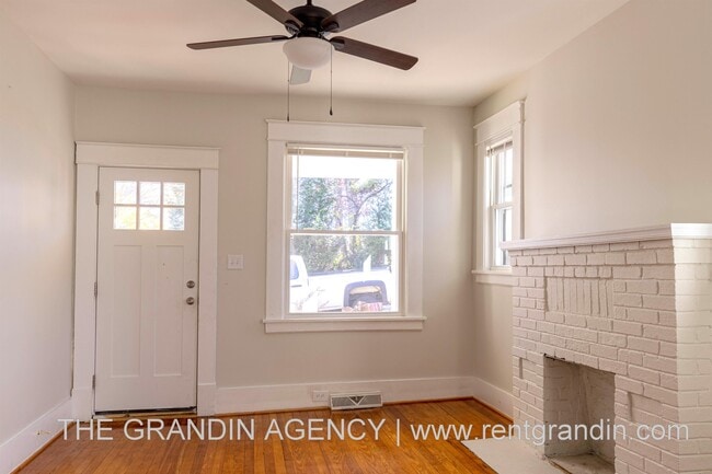 4705 Surrey Ave NW in Roanoke, VA - Building Photo - Building Photo