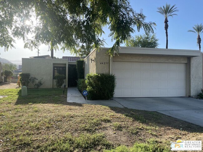 44239 Anacapa Way in Palm Desert, CA - Building Photo - Building Photo