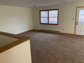 920 Fairwinds Ct, Unit A in Lebanon, OH - Foto de edificio - Building Photo