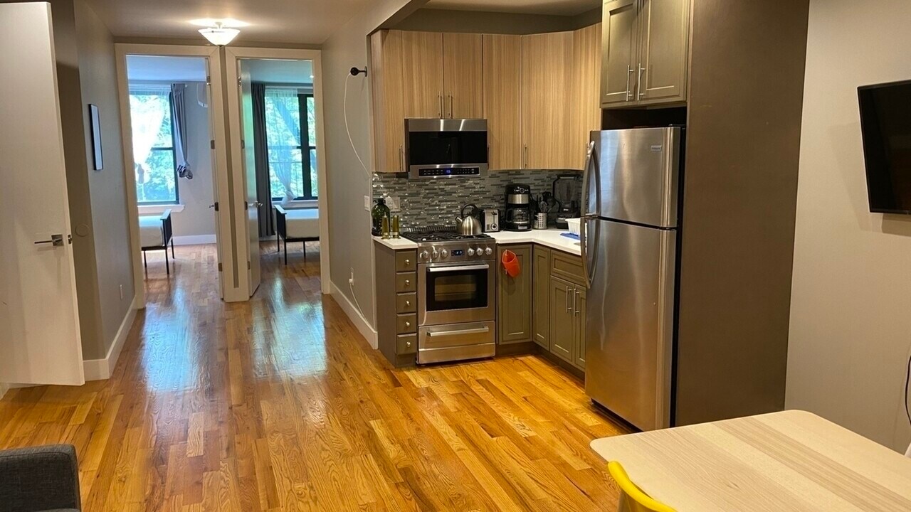 126 Douglass St in Brooklyn, NY - Building Photo