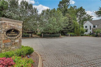 6295 Windward Pkwy in Alpharetta, GA - Building Photo - Building Photo