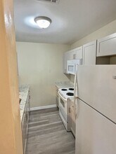 211 Eastland Blvd-Unit -65be0a91-f47e-11e9-95c2-b083fed06b58 in Ocean Springs, MS - Building Photo - Building Photo