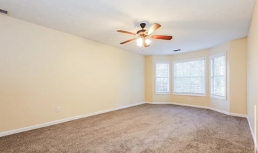 157 Hayes Cir in Rex, GA - Building Photo - Building Photo