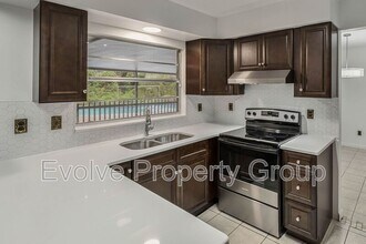 724 Forest Glen Ct in Maitland, FL - Building Photo - Building Photo