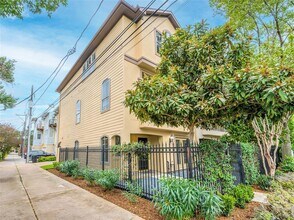 315 Sandman St in Houston, TX - Building Photo - Building Photo