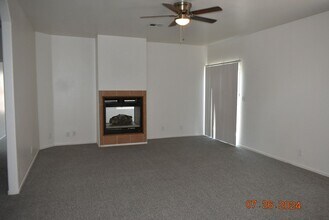 21187 Conklin Blvd in California City, CA - Building Photo - Building Photo