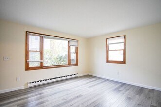 52 Price St in Springfield, MA - Building Photo - Building Photo