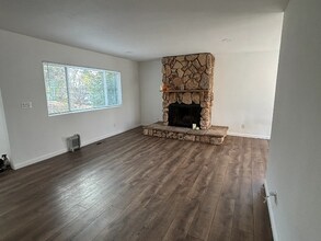 118 W 8th Ave in Escondido, CA - Building Photo - Building Photo