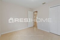 2733 Bentley Ct photo'