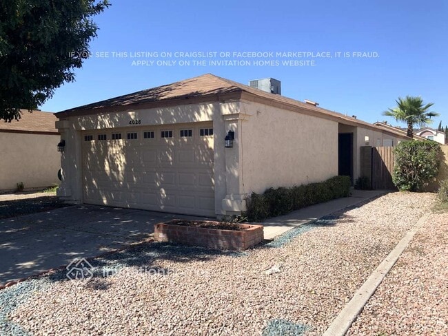 4026 W Whispering Wind Dr in Glendale, AZ - Foto de edificio - Building Photo
