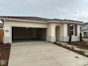 3000 Red Canard Wy in Roseville, CA - Building Photo - Building Photo