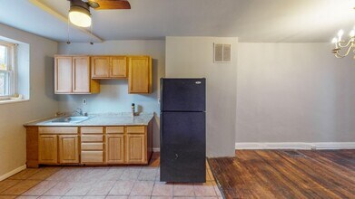 2425 Druid Hill Ave in Baltimore, MD - Building Photo - Building Photo