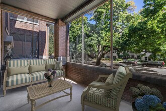 323 Wisconsin Ave in Oak Park, IL - Building Photo - Building Photo