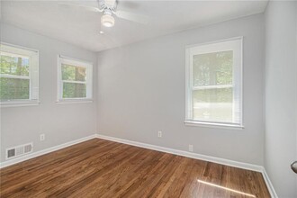 1933 Radar Rd NE in Atlanta, GA - Building Photo - Building Photo