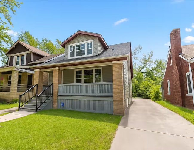 property at 13142 Promenade Ave
