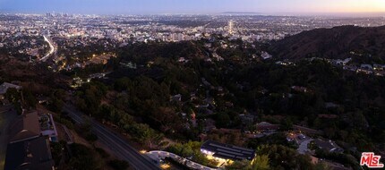 7080 Mulholland Dr in Los Angeles, CA - Building Photo - Building Photo