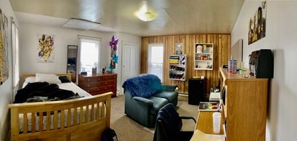 221 Jones Ave, Unit 221 in Morgantown, WV - Building Photo - Building Photo