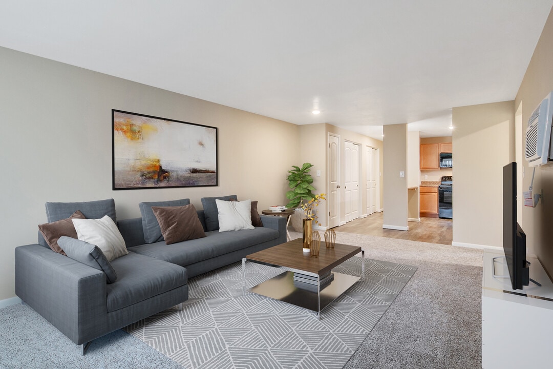 Village Green in Baldwinsville, NY - Foto de edificio