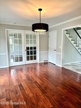 7 Fenway Ct in Albany, NY - Building Photo - Building Photo