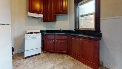 35 Allston St, Unit 3 in Boston, MA - Building Photo - Building Photo