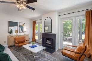 Wellspring Apartments in Columbia, SC - Building Photo