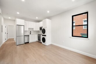 176 Salem St, Unit 2 in Boston, MA - Building Photo - Building Photo