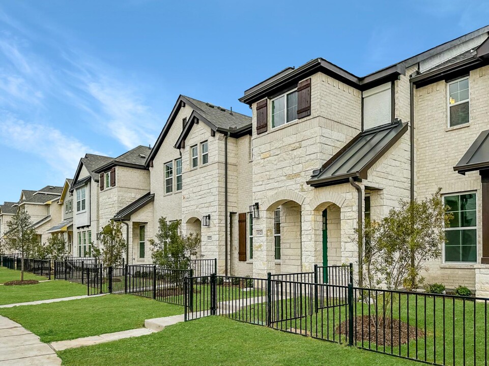 Villas at Bardin in Grand Prairie, TX - Foto de edificio