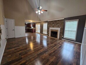 3529 Southwood Dr in Clarksville, TN - Building Photo - Building Photo