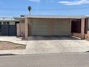 2283 Natalie Ave in Las Vegas, NV - Building Photo - Building Photo