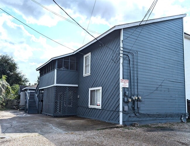 property at 704 E 22nd St