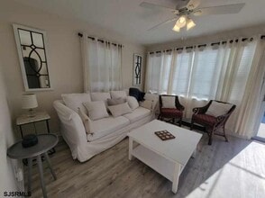 209 N Granville Ave in Margate City, NJ - Building Photo - Building Photo